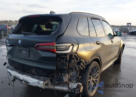 2022 BMW X5 xDrive40I z USA, uszkodzony, nr VIN 5UXCR6C0XN9L07601